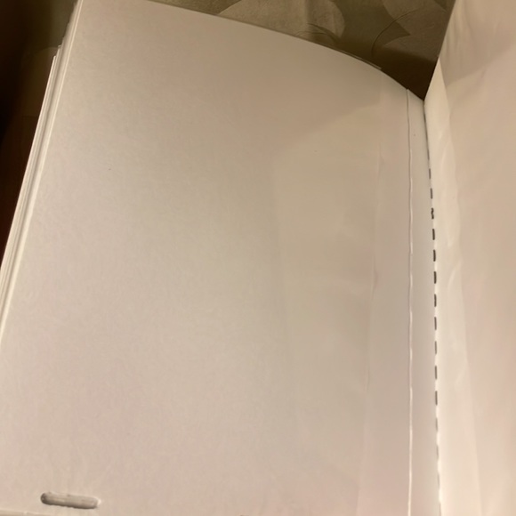 NWOT-pink gingham fabric photo book w/lime green ribbon closure - Picture 4 of 8